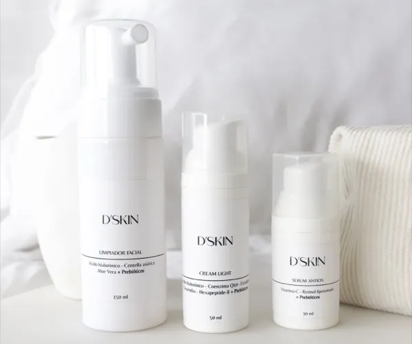 Espuma limpiadora, Cream Light y Serum Antiox de D'SKIN